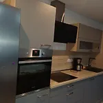 Maxhaus 3 Apartament *